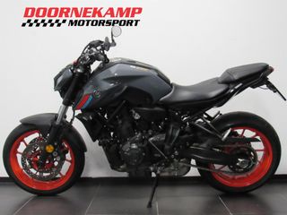 Voertuigafbeelding 3