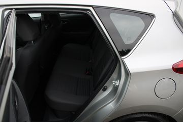 Voertuigafbeelding 10