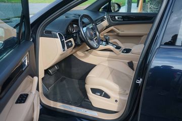 Voertuigafbeelding 23