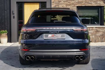 Voertuigafbeelding 6