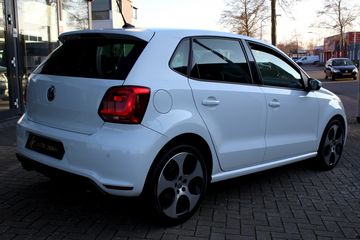 Voertuigafbeelding 2