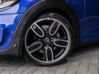 Voertuigafbeelding 35