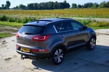 Voertuigafbeelding 13