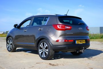 Voertuigafbeelding 8