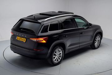 Voertuigafbeelding 12