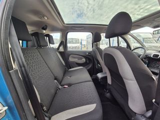 Voertuigafbeelding 17