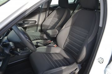 Voertuigafbeelding 12