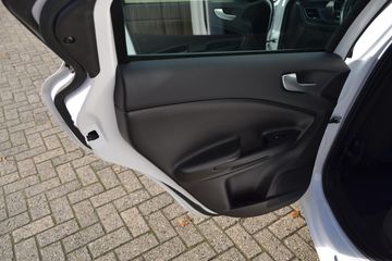 Voertuigafbeelding 14