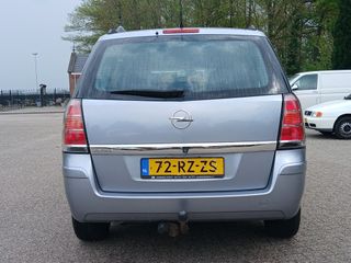 Voertuigafbeelding 8