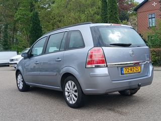 Voertuigafbeelding 9