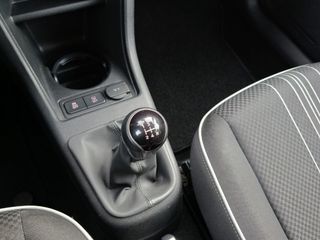 Voertuigafbeelding 16