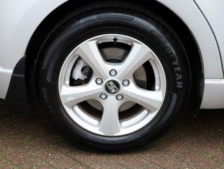 Voertuigafbeelding 9