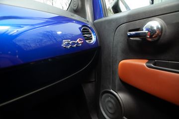 Voertuigafbeelding 18