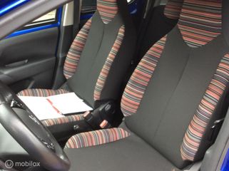 Voertuigafbeelding 16