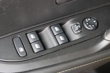 Voertuigafbeelding 16