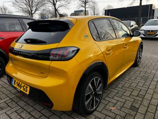 Voertuigafbeelding 3