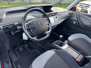 Voertuigafbeelding 17