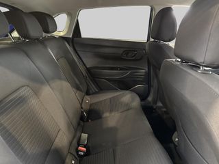 Voertuigafbeelding 13