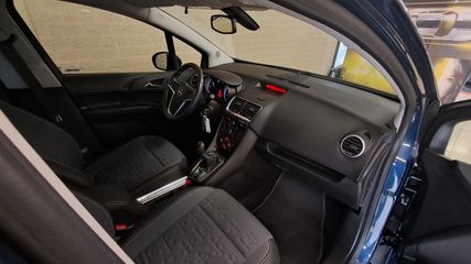 Voertuigafbeelding 8