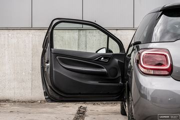 Voertuigafbeelding 17