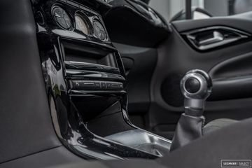 Voertuigafbeelding 24