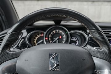 Voertuigafbeelding 27