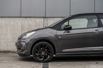 Voertuigafbeelding 32