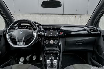 Voertuigafbeelding 33