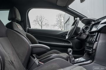 Voertuigafbeelding 36