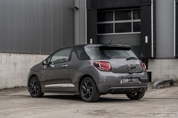 Voertuigafbeelding 46