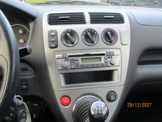 Voertuigafbeelding 8