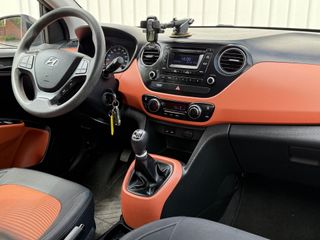 Voertuigafbeelding 12