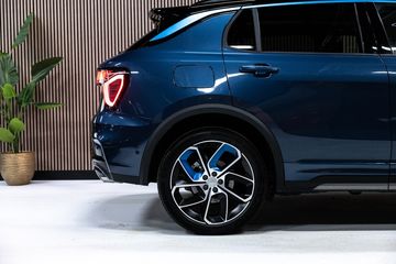 Voertuigafbeelding 13