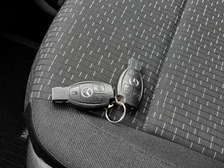 Voertuigafbeelding 32