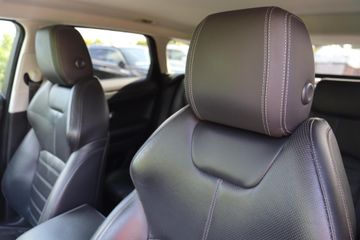 Voertuigafbeelding 12