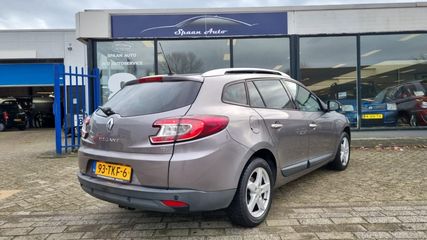 Voertuigafbeelding 4