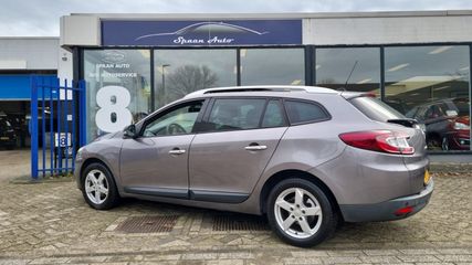 Voertuigafbeelding 6