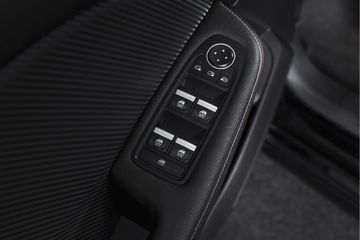 Voertuigafbeelding 48