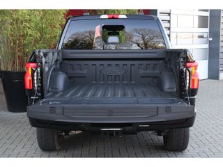 Voertuigafbeelding 9