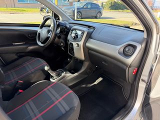 Voertuigafbeelding 9