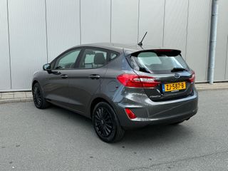 Voertuigafbeelding 4