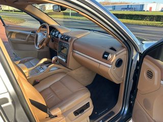 Voertuigafbeelding 8