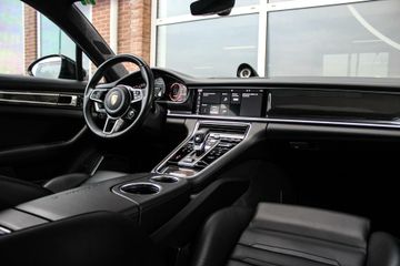 Voertuigafbeelding 11