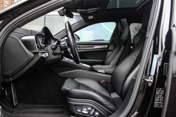 Voertuigafbeelding 13