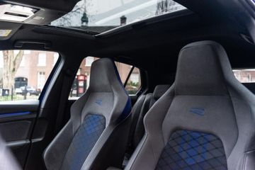 Voertuigafbeelding 31