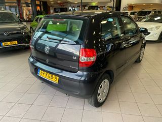 Voertuigafbeelding 5