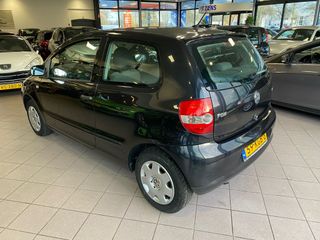 Voertuigafbeelding 6