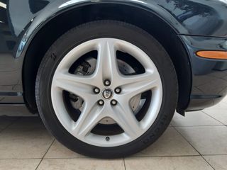 Voertuigafbeelding 44