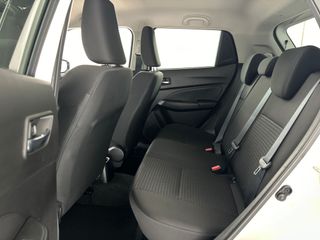 Voertuigafbeelding 19