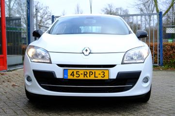 Voertuigafbeelding 6